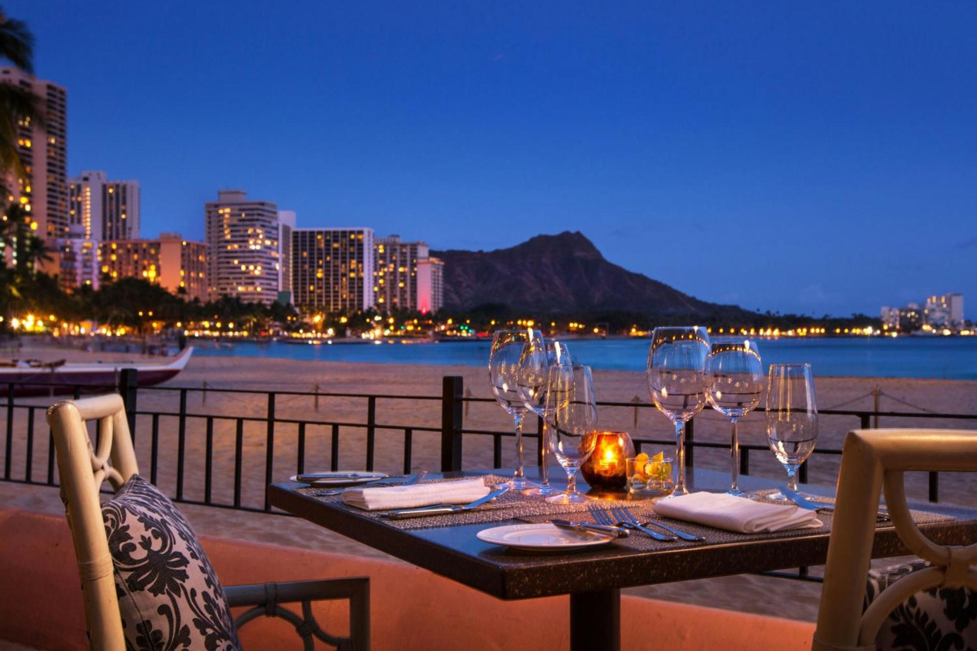 The Royal Hawaiian, A Luxury Collection Resort, Waikiki Honolulu Exterior foto